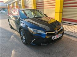 تۆیۆتا کامری